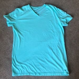American Eagle mens’s v-neck T-shirt